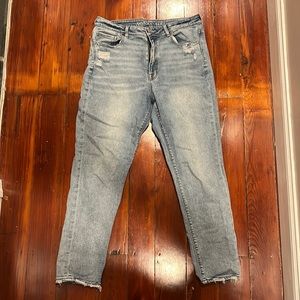 American eagle mom jeans